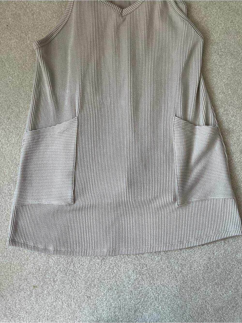 Women’s Wasabi and Mint Brand Dress - Picture 3 of 7
